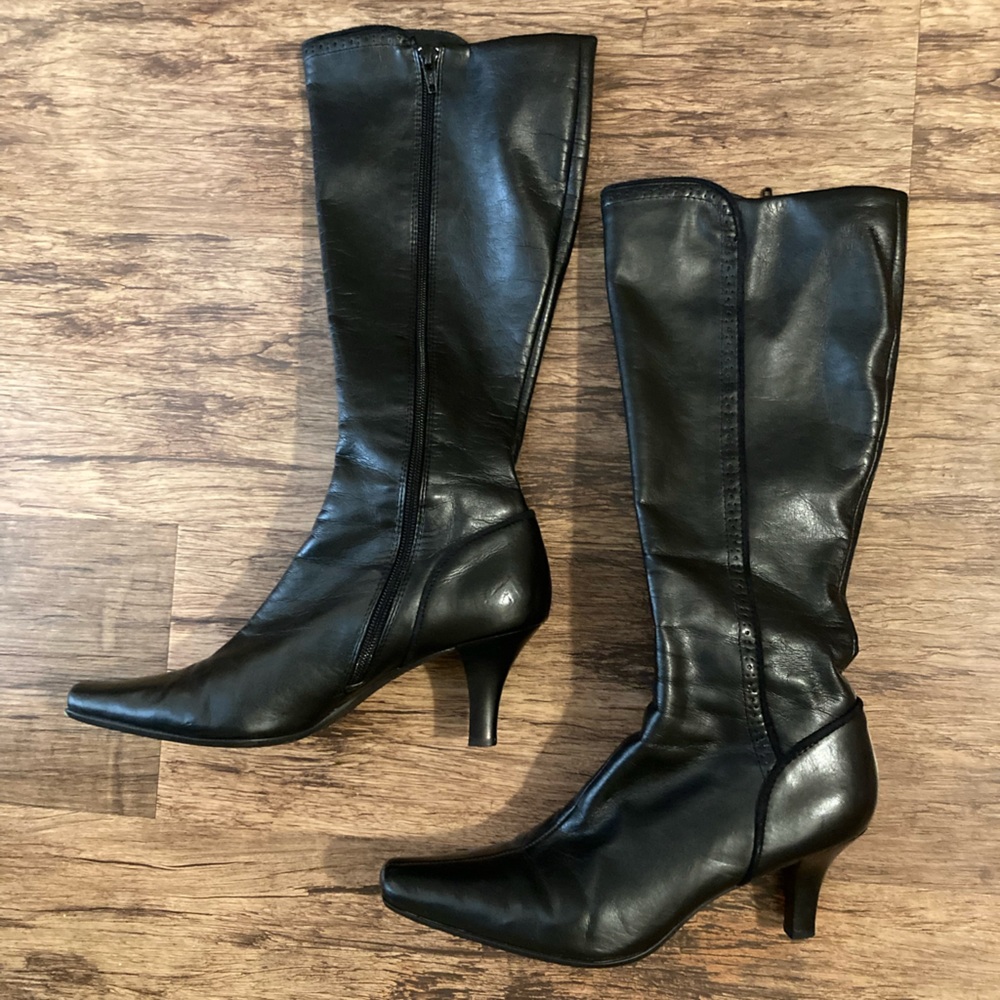 Liz Claiborne Boots